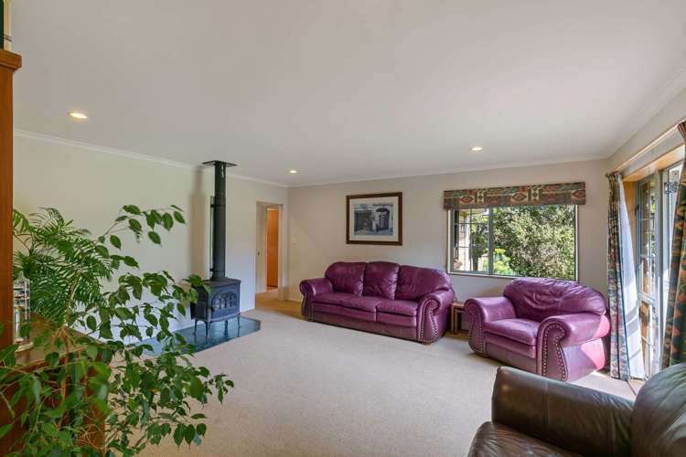 15 Awaroa Stream Drive Waiuku_5
