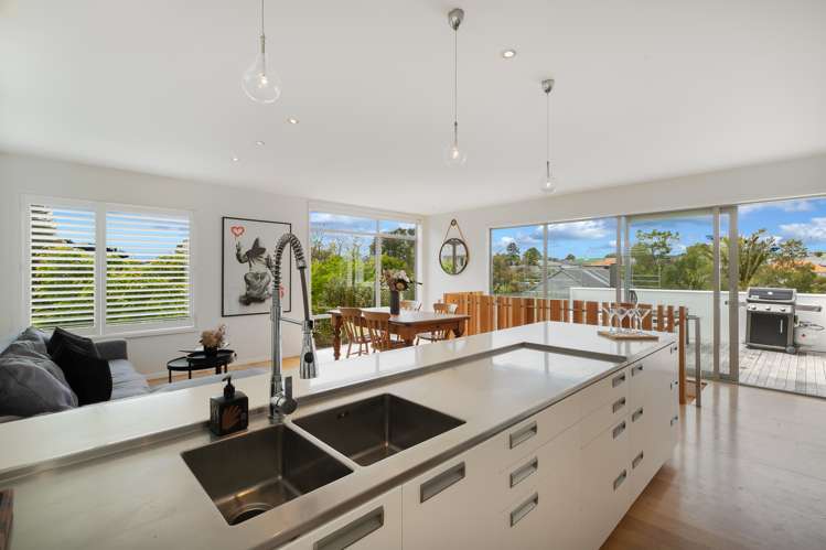 77 Walmer Road Point Chevalier_8