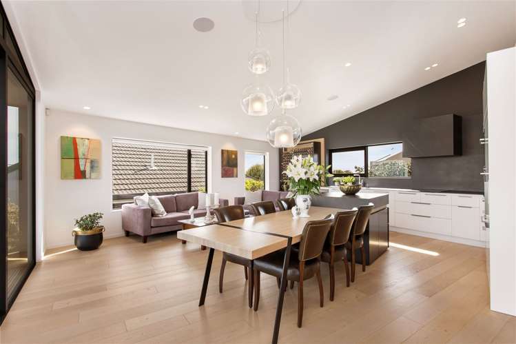 3 Inverness Lane Redcliffs_7
