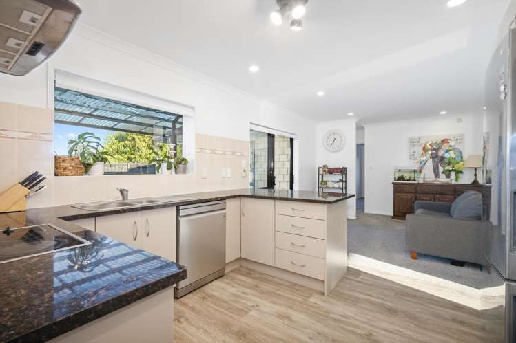 16 Thomas Moore Place Pukekohe_5