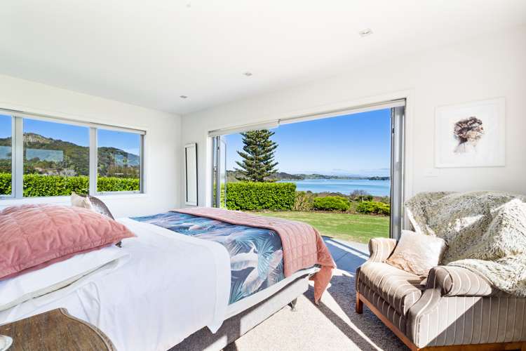 26 Muritai Road Parua Bay_10