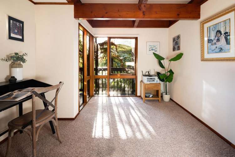 945 River Road Queenwood_20