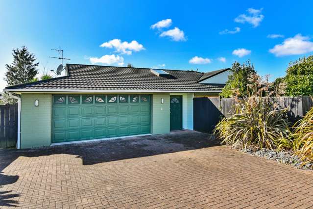 4 Muirfield Street Wattle Downs_2