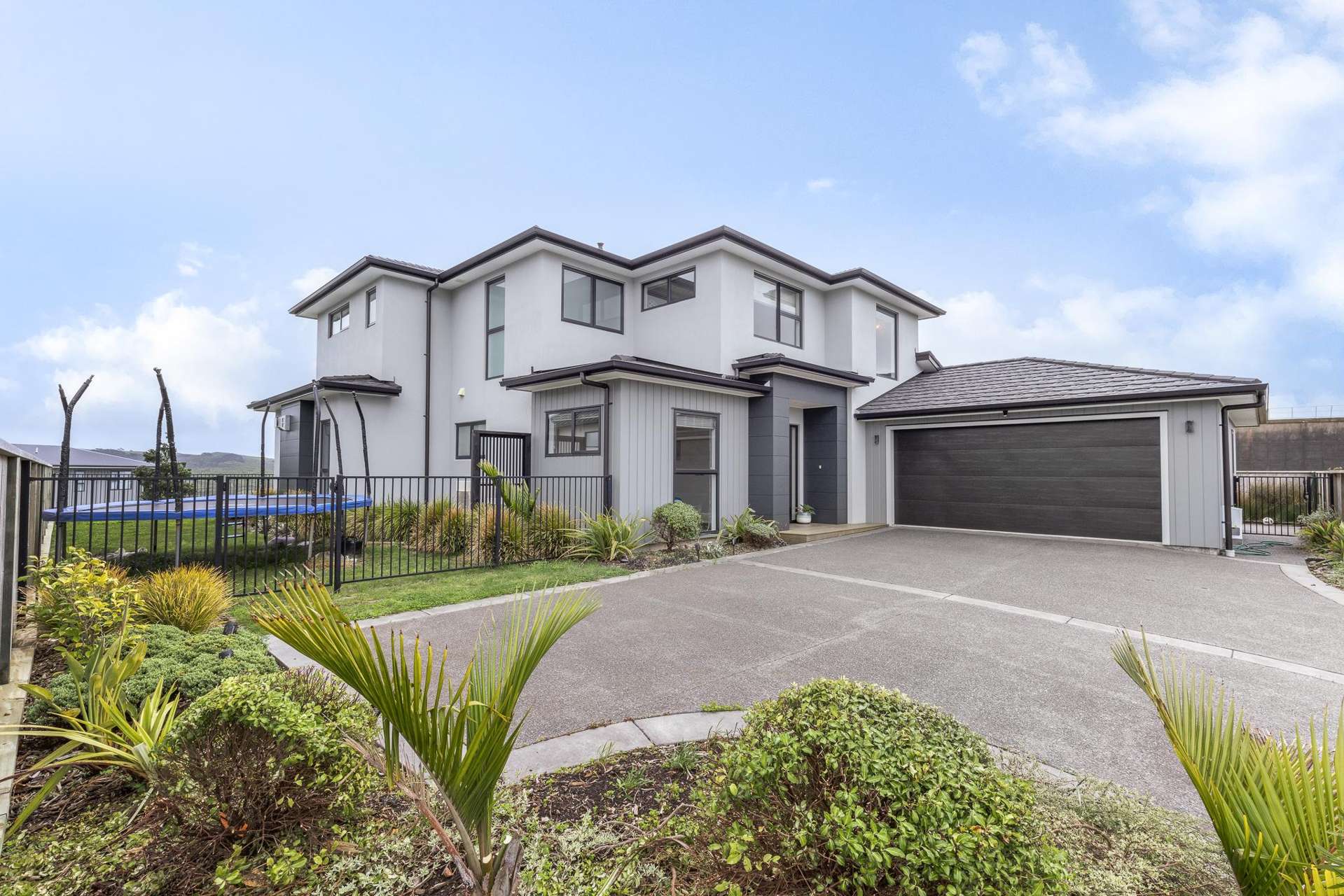 4 Rotorua Grove Aotea_0