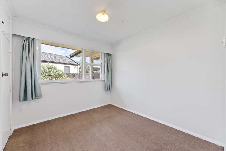 7 Houghton Crescent Redwoodtown_10