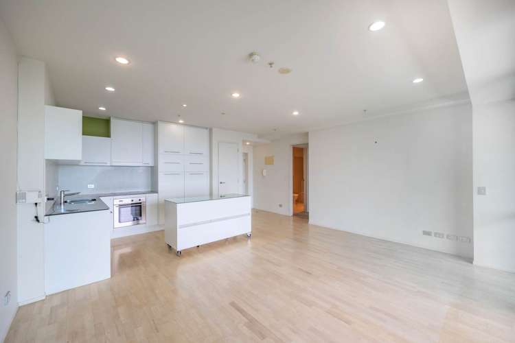 1207/18 Beach Road Auckland Central_3