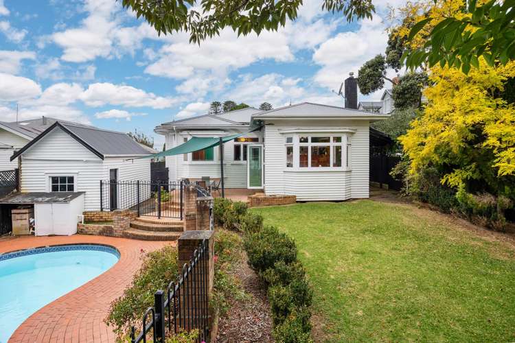 31 Lloyd Avenue Mount Albert_27