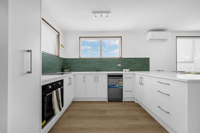 2/52 Butterworth Drive Glendene_4