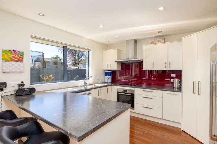 35 Loughton Street Burwood_6
