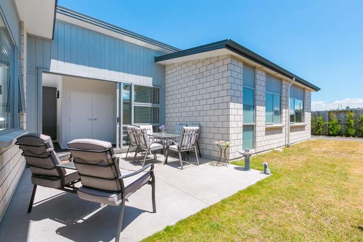 1 Boulder Lane Pyes Pa_9