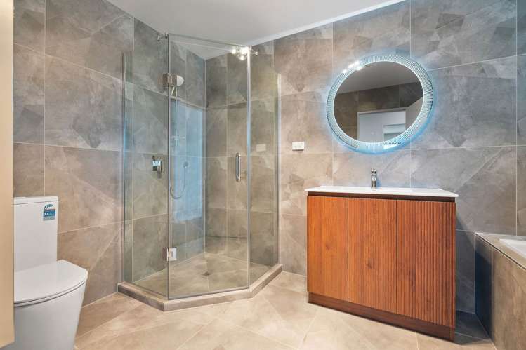 90 Moire Road West Harbour_19