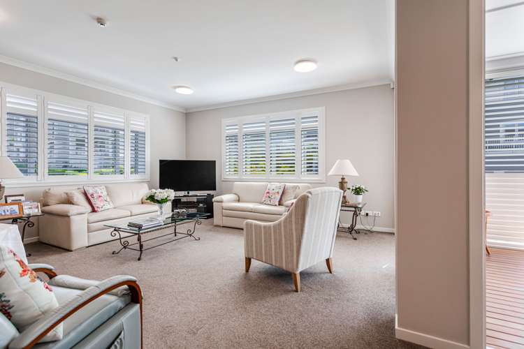 102 Eaves Bush Parade Orewa_5