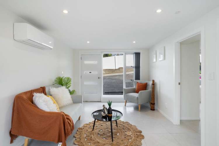 120 Golf Road New Lynn_7