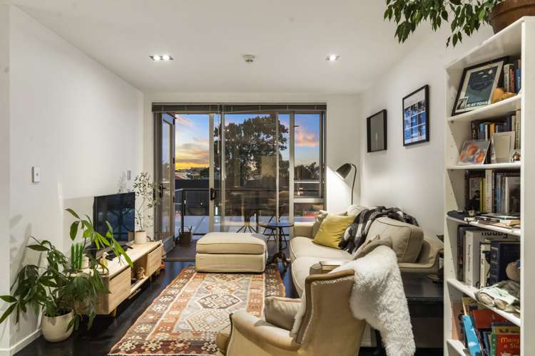 4r/435 New North Road Kingsland_3