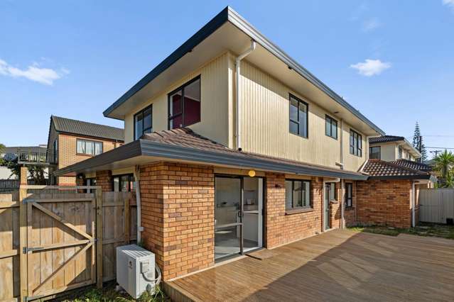 2/284 Richardson Road New Windsor_2