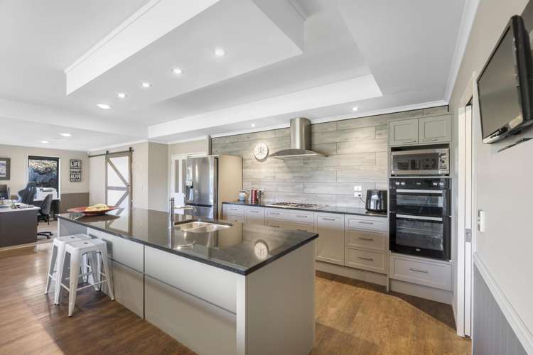 9 Adian Way Loburn_8