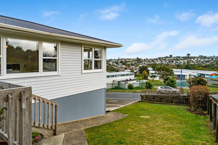 24 Omapere Street Waitangirua_20