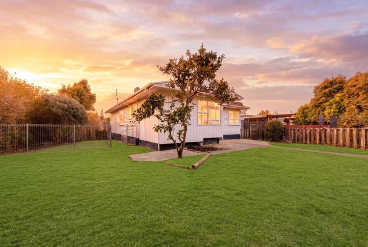 22 Mcclintock Road Massey_11
