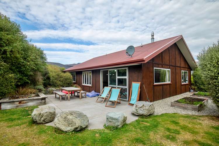 35 Hewson Crescent Lake Hawea_21