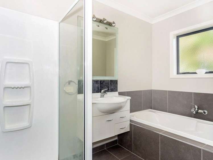 110a De Lautour Road Inner Kaiti_10