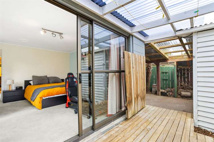 5 Kaurilands Road Titirangi_16