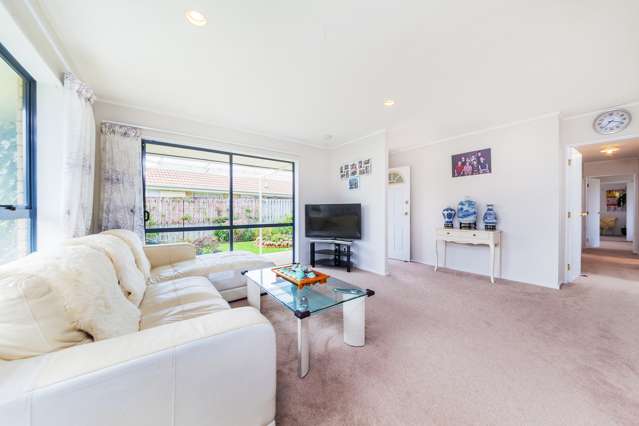 17 Robin Brooke Drive Flat Bush_2