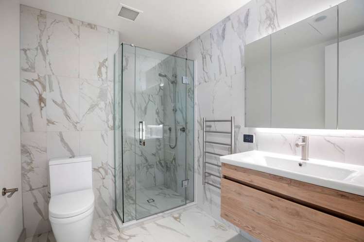 108/1 Purewa Road Meadowbank_5