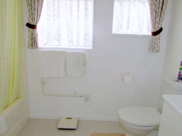 214 Kirkwood Street Thames_7