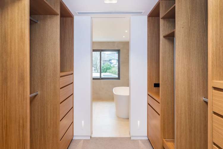 23 Desmond Street Merivale_29