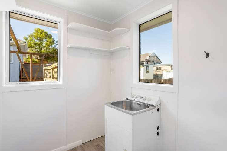 8 Eastbank Street Waverley_22