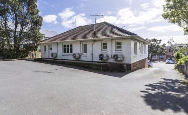 535 Mount Albert Road Three Kings_2
