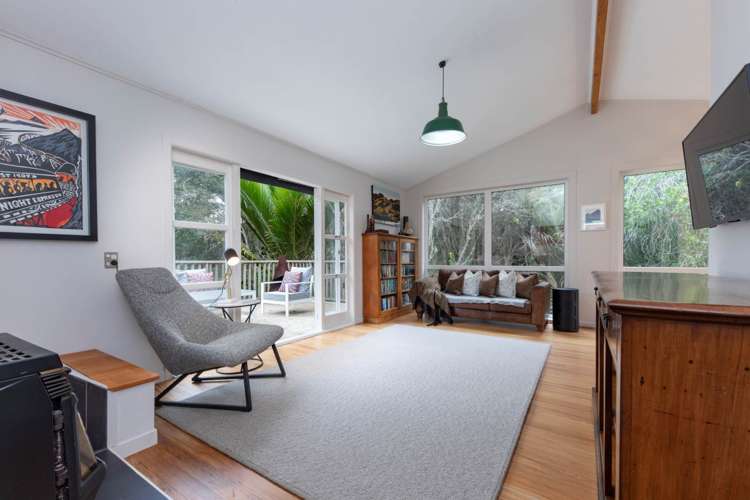 63 Rimutaka Place Titirangi_6