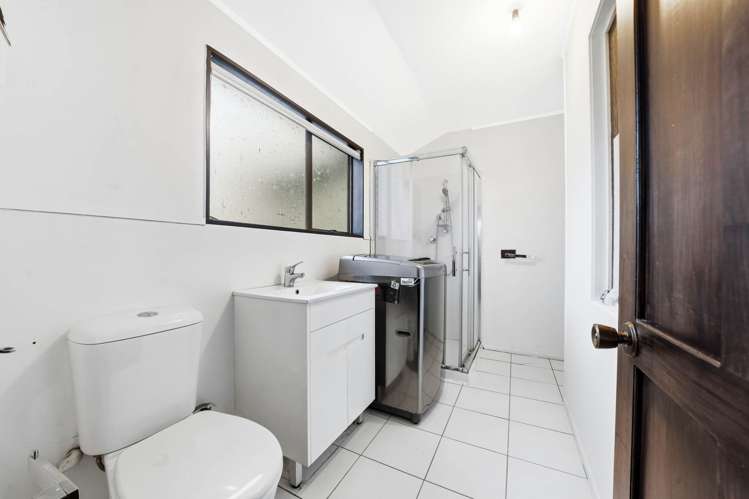 151 Carnoustie Drive Wattle Downs_18