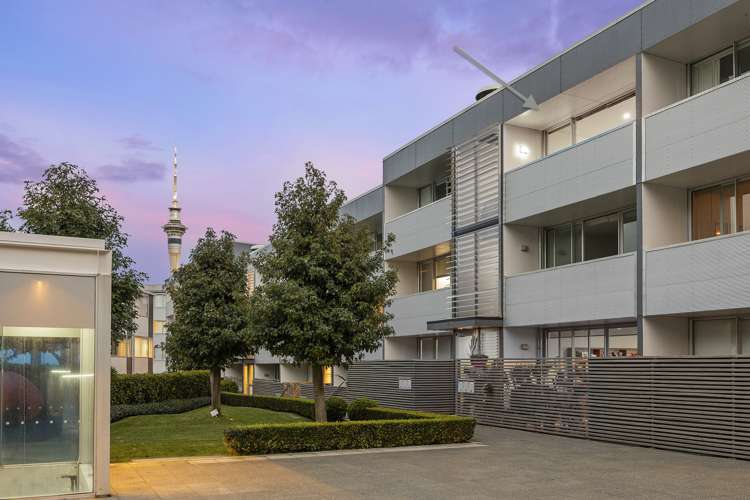 3B/10 Fisher-Point Drive Freemans Bay_18