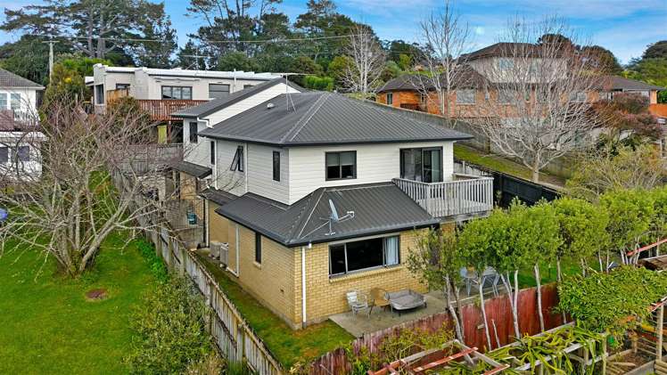 1/271 Sturges Road Henderson_17