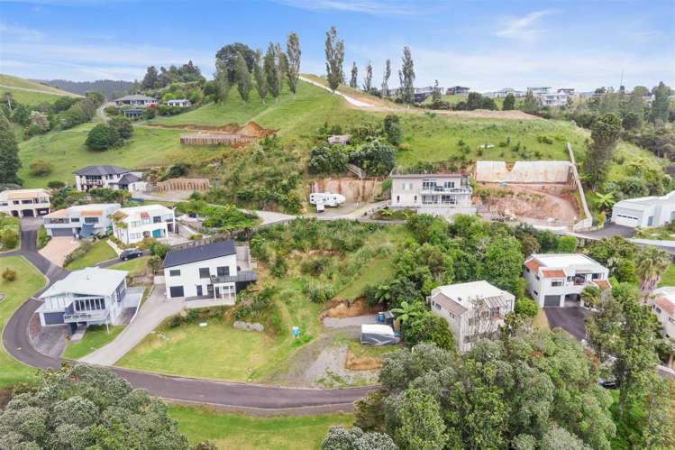 6/135 Waireka Place Whangamata_11