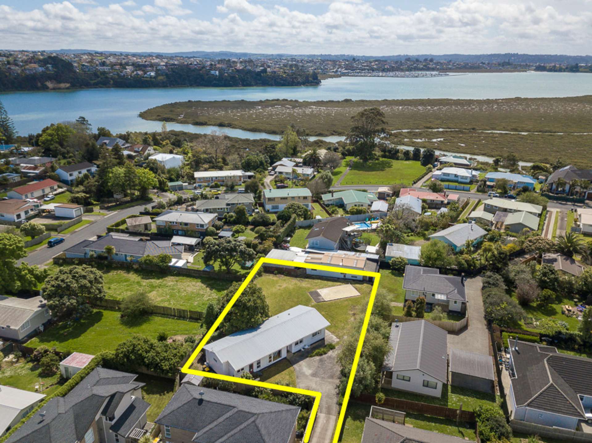 20 Rewarewa Road Te Atatu Peninsula_0