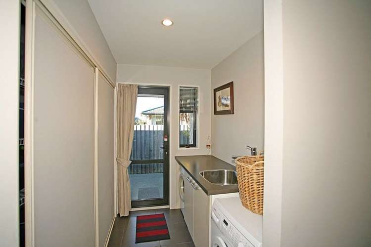 6 Millpark Place Northwood_17