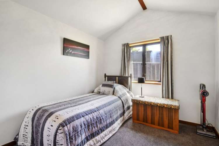 5 Penfold Square Leithfield_16