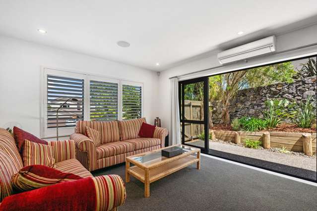 6 Carol Lee Place Albany Heights_2