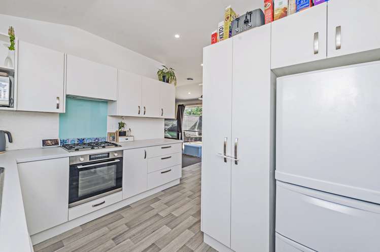 11 Bayswater Crescent Bromley_6