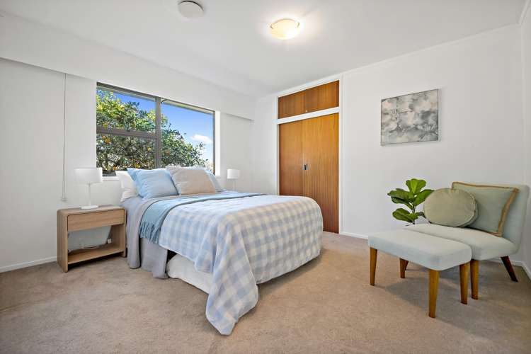 2/9 Rapallo Place Farm Cove_11