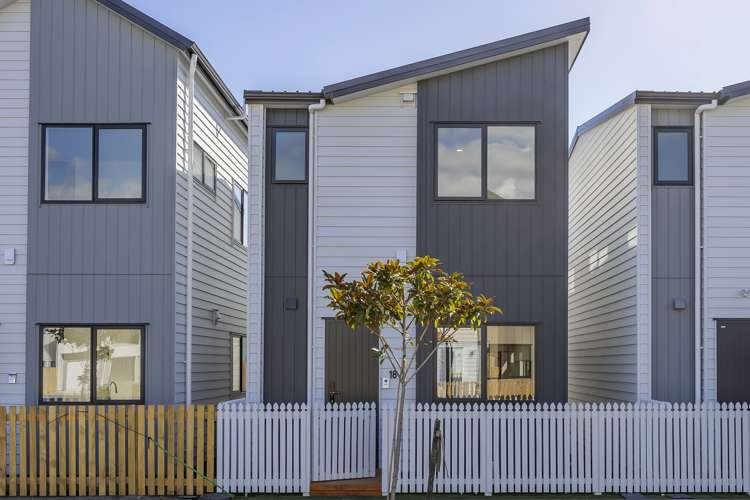 18 Tukauri Place Papakura_0