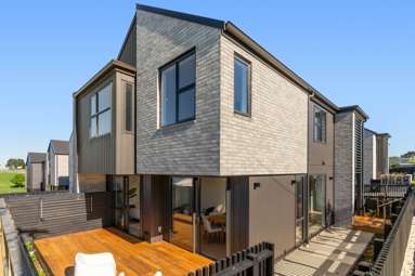 26-28 Weybridge Crescent_2