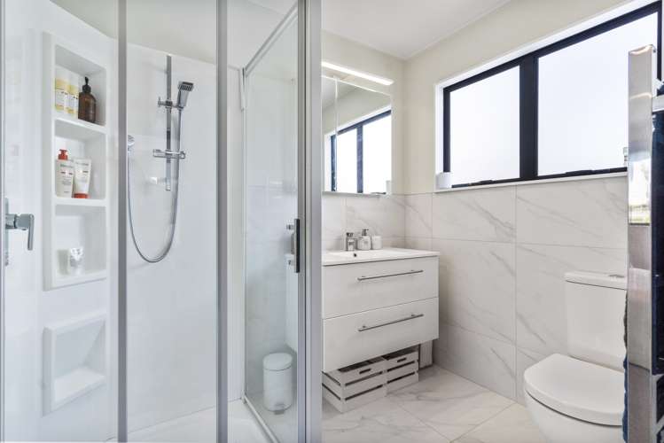 12b Invermay Avenue Mount Roskill_14