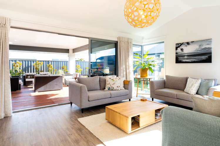 11 Benmore Place Poraiti_7