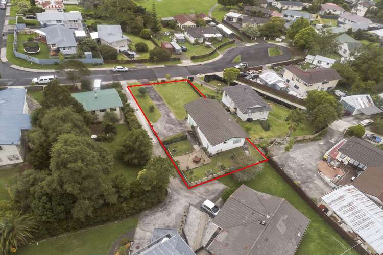 26 Meilland Place Glen Eden_16