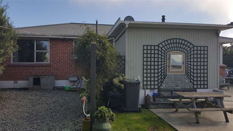 11 Holmes Street Waimate_14