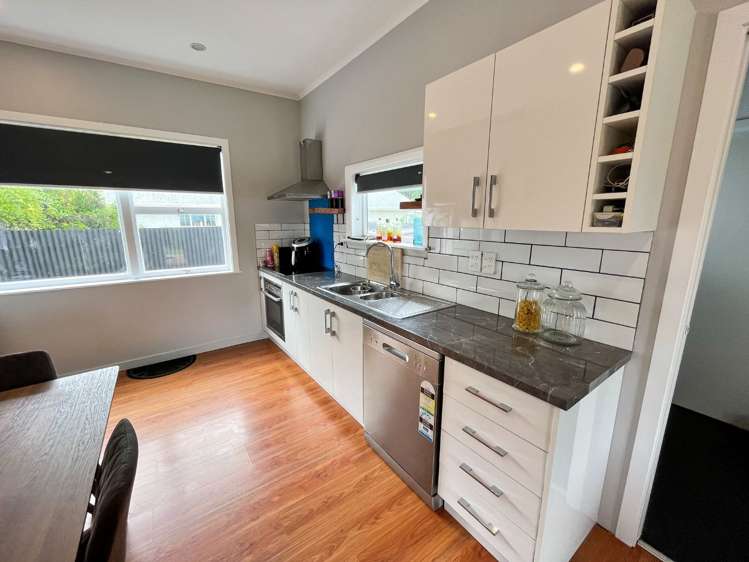 868 Main North Road Belfast_1