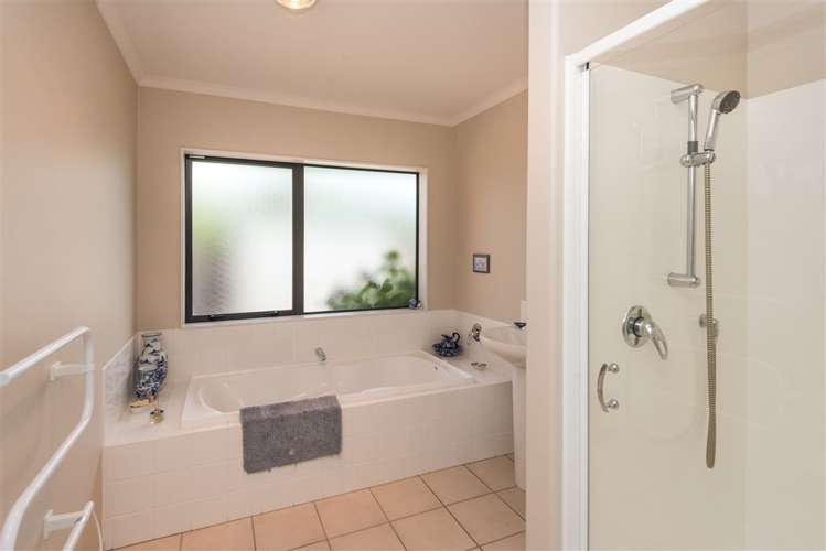 8 Clifford Place Amberley_13